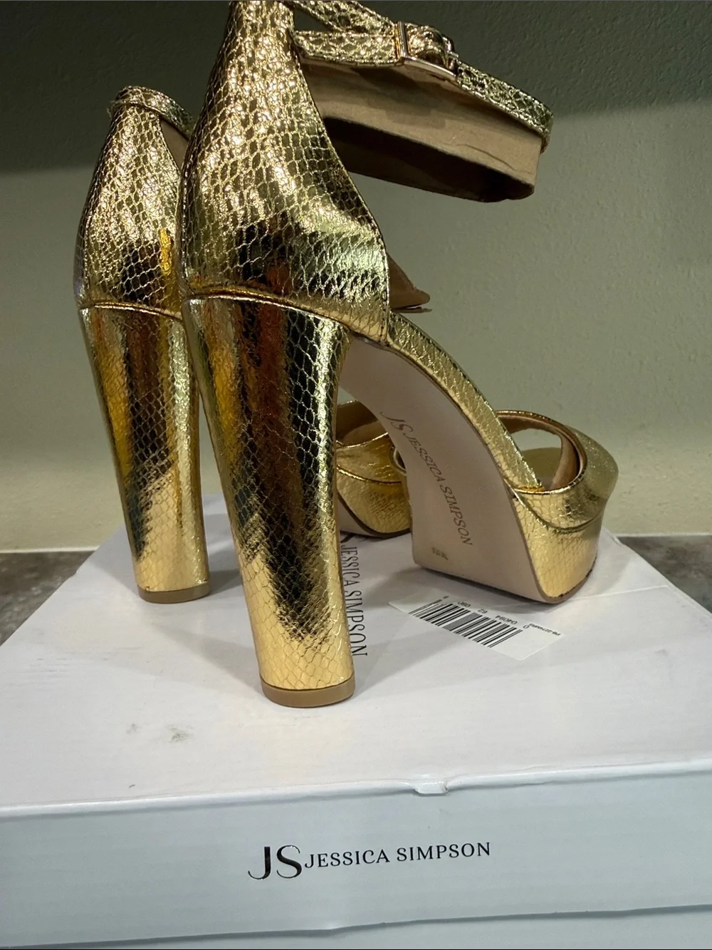Jessica Simpson Gold Textured Platform Block Heel Sandals